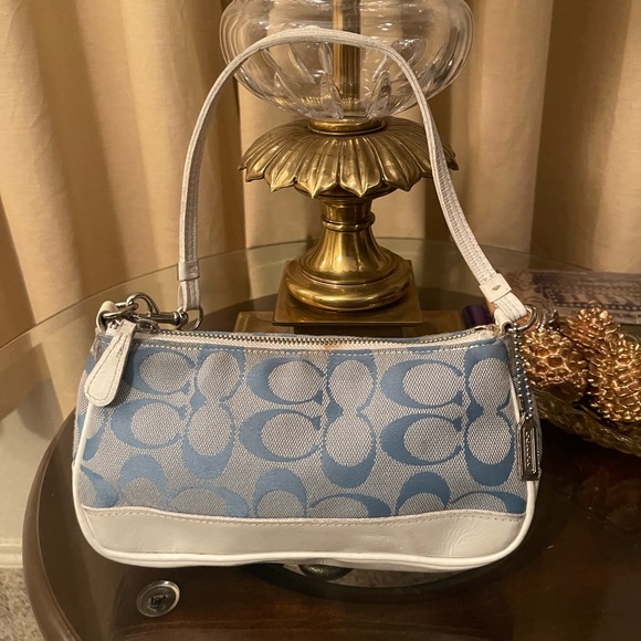 Coach Handbags - Coach bag